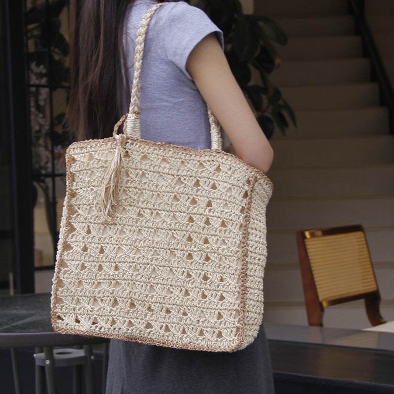 Square tassel single shoulder grass woven bag handmade women - Faithacle